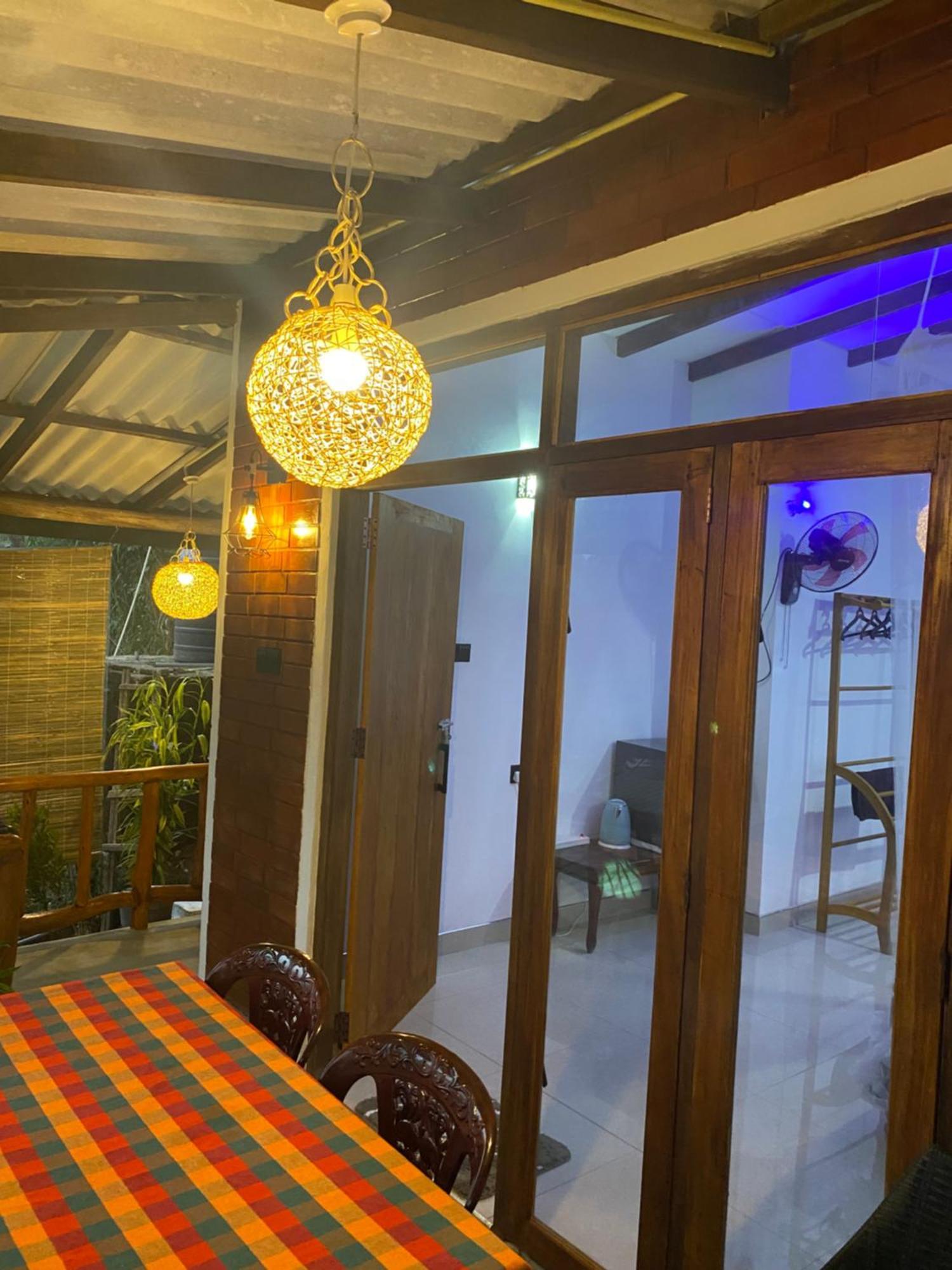 Cozy Homestay Waterfall Road เอลลา ภายนอก รูปภาพ