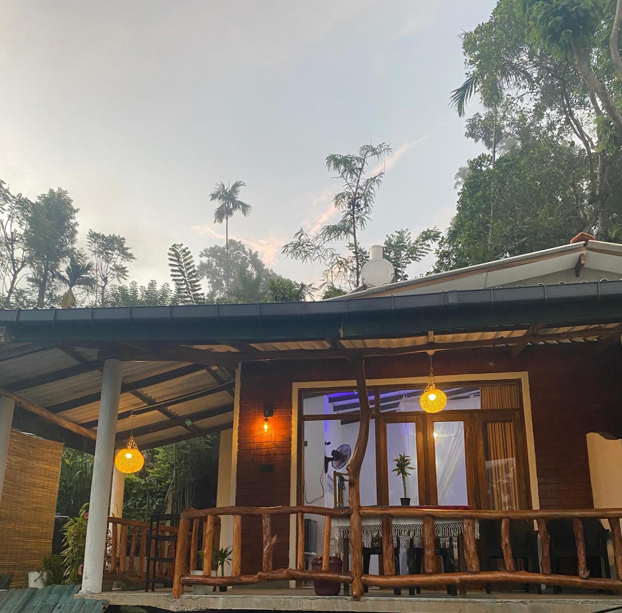 Cozy Homestay Waterfall Road เอลลา ภายนอก รูปภาพ