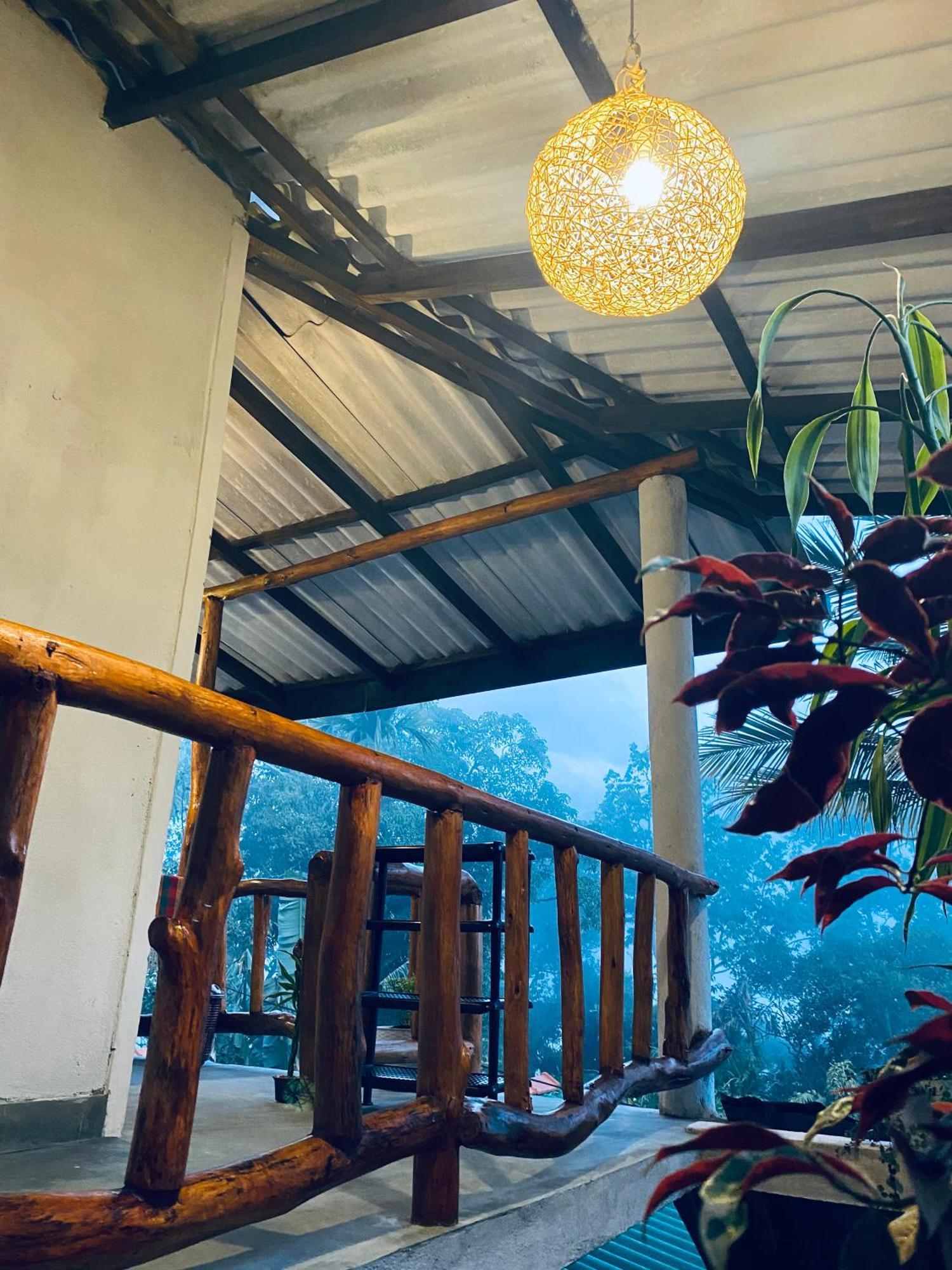 Cozy Homestay Waterfall Road เอลลา ภายนอก รูปภาพ